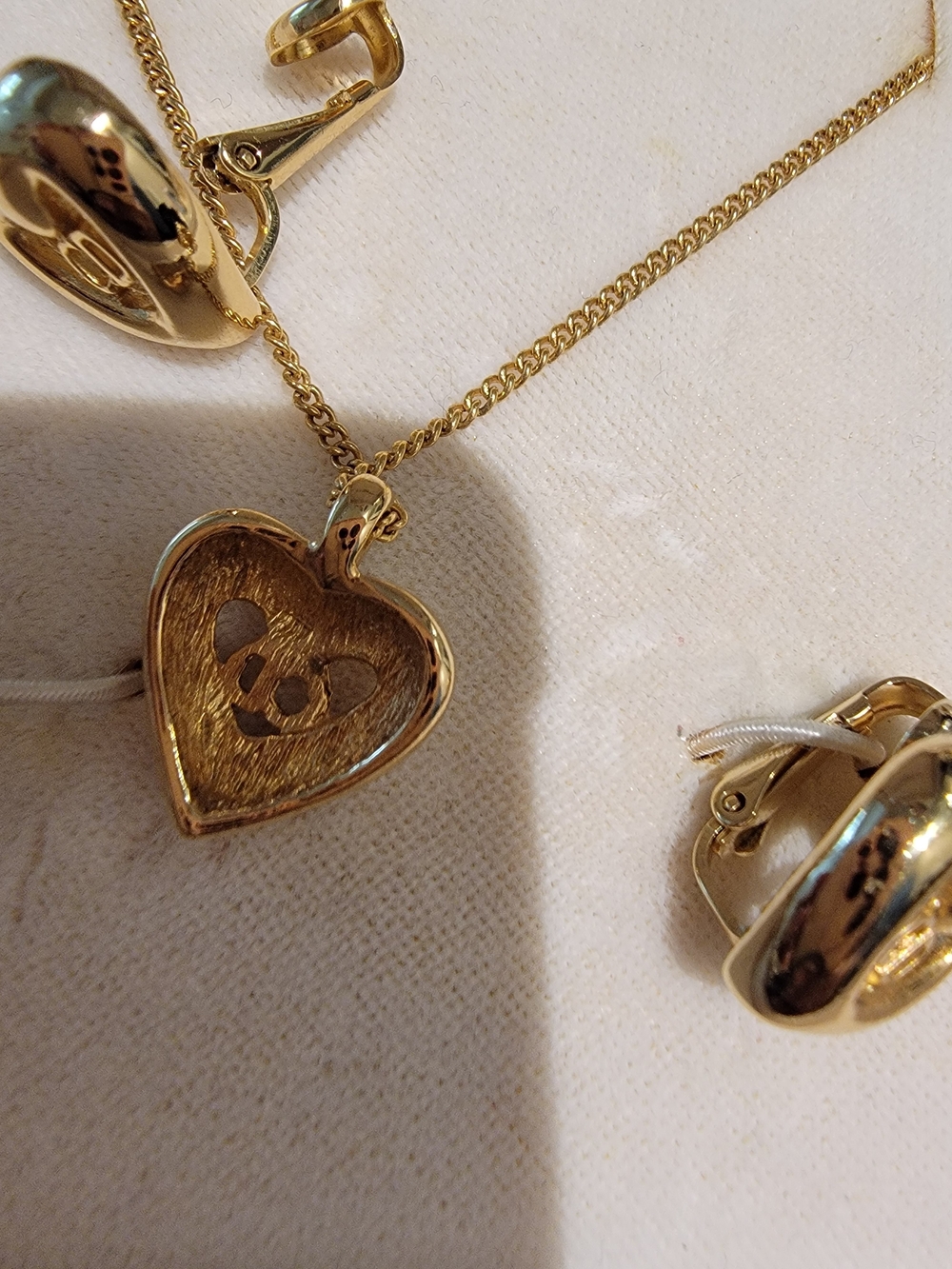 Christian Dior Gold Heart Necklace and Earrings Set - Picture 9 of 9